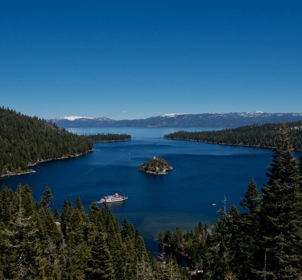 cropped-emeraldbay.jpeg